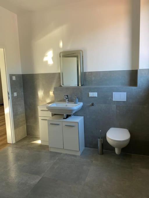 Wunderschoene Ferienwohnung Auf Dem Bauernhof Гревен Екстериор снимка