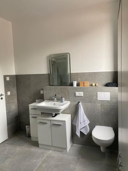 Wunderschoene Ferienwohnung Auf Dem Bauernhof Гревен Екстериор снимка