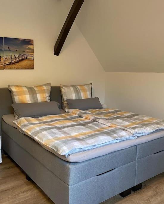 Wunderschoene Ferienwohnung Auf Dem Bauernhof Гревен Екстериор снимка